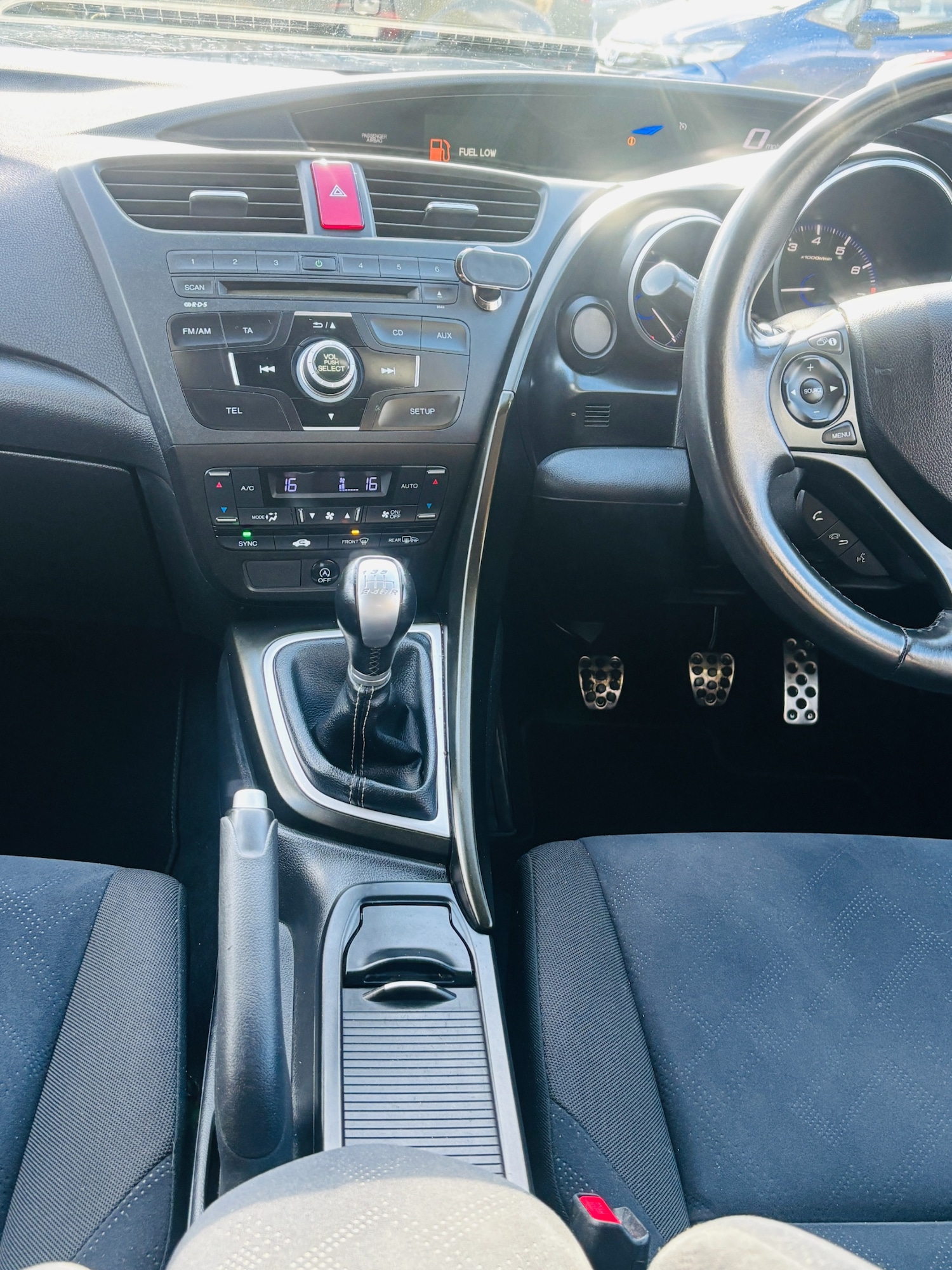 Used Honda Civic 2012 for sale - 76374821: Photo 15
