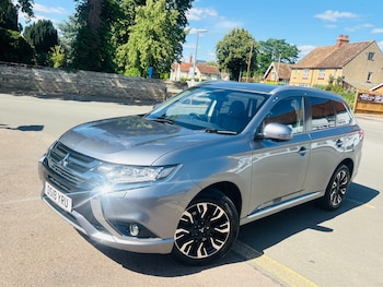 Used Mitsubishi Outlander 2018 for sale - 79042928: Photo