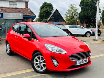 2018 (18) - 1.1 Zetec 3dr