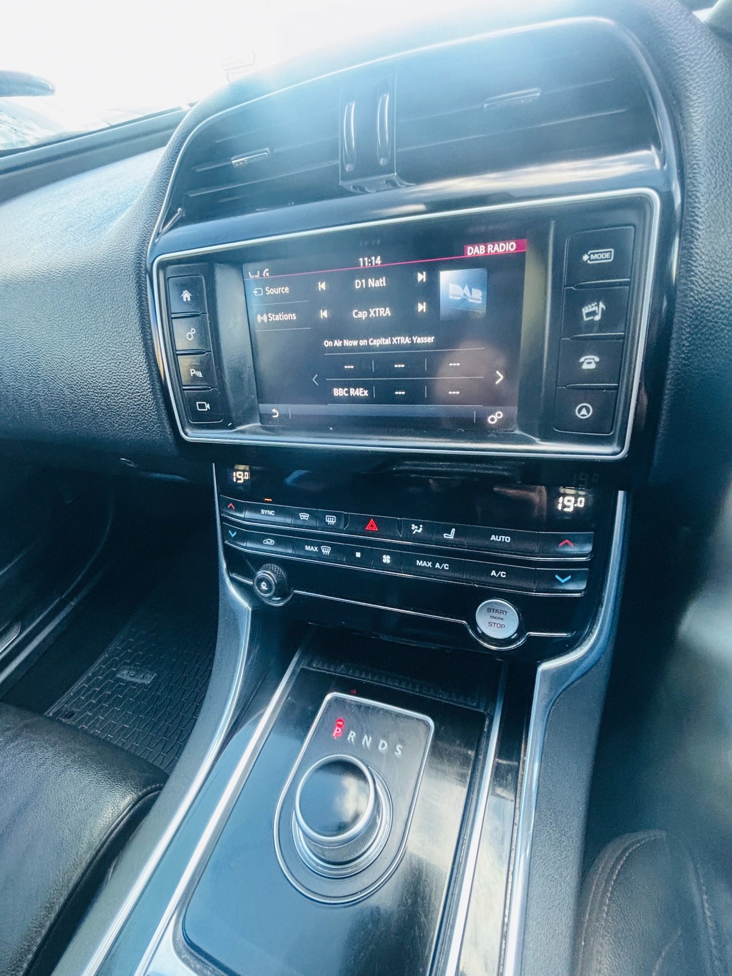 Used Jaguar XE 2016 for sale - 77896591: Photo 10