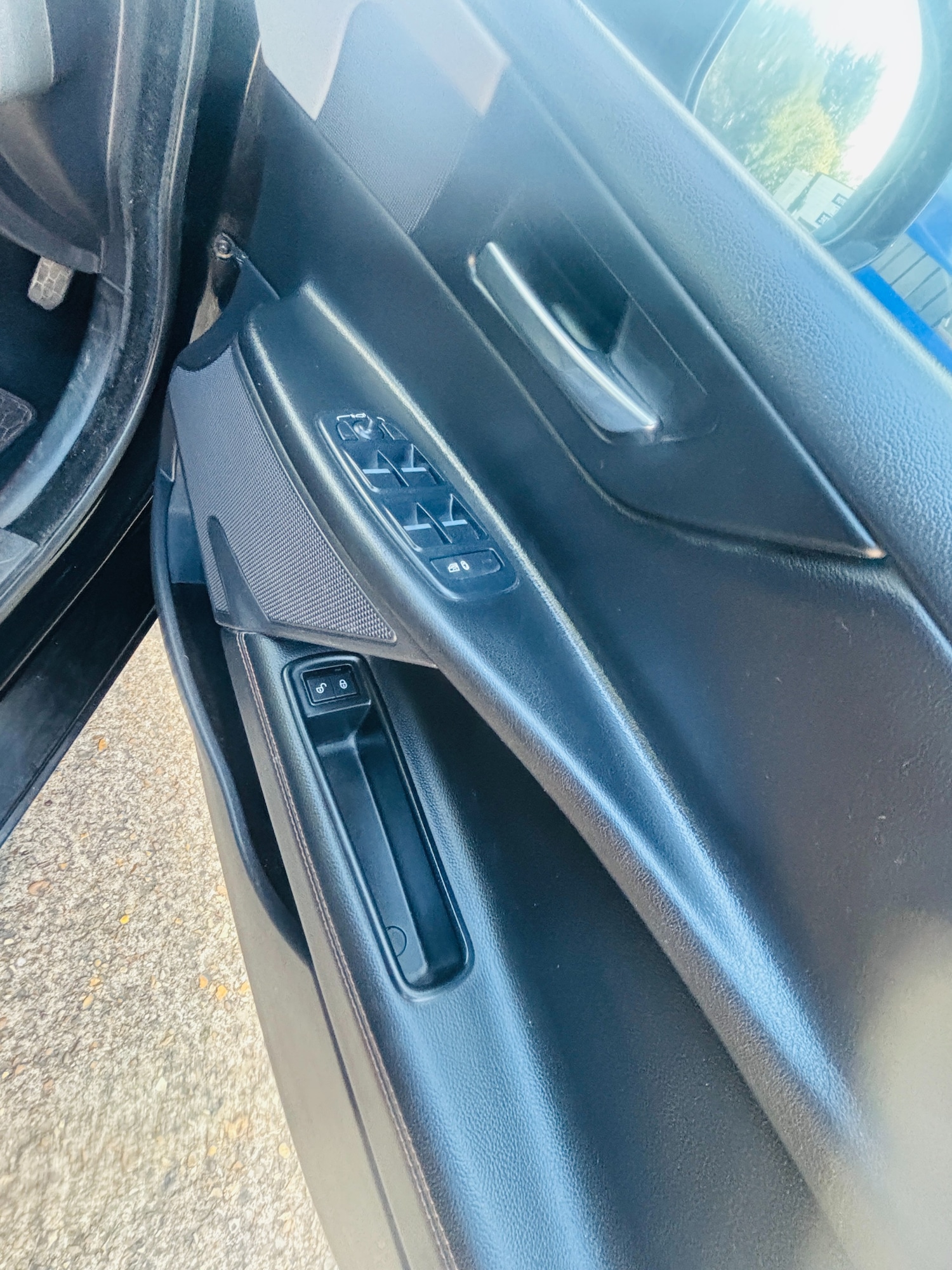 Used Jaguar XE 2016 for sale - 77896591: Photo 18