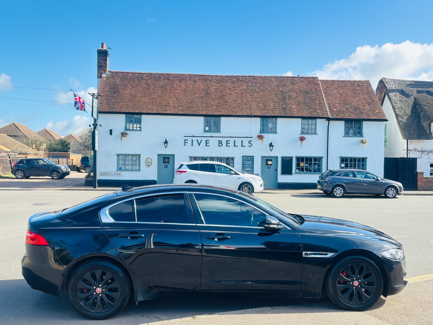 Used Jaguar XE 2016 for sale - 77896591: Photo 4