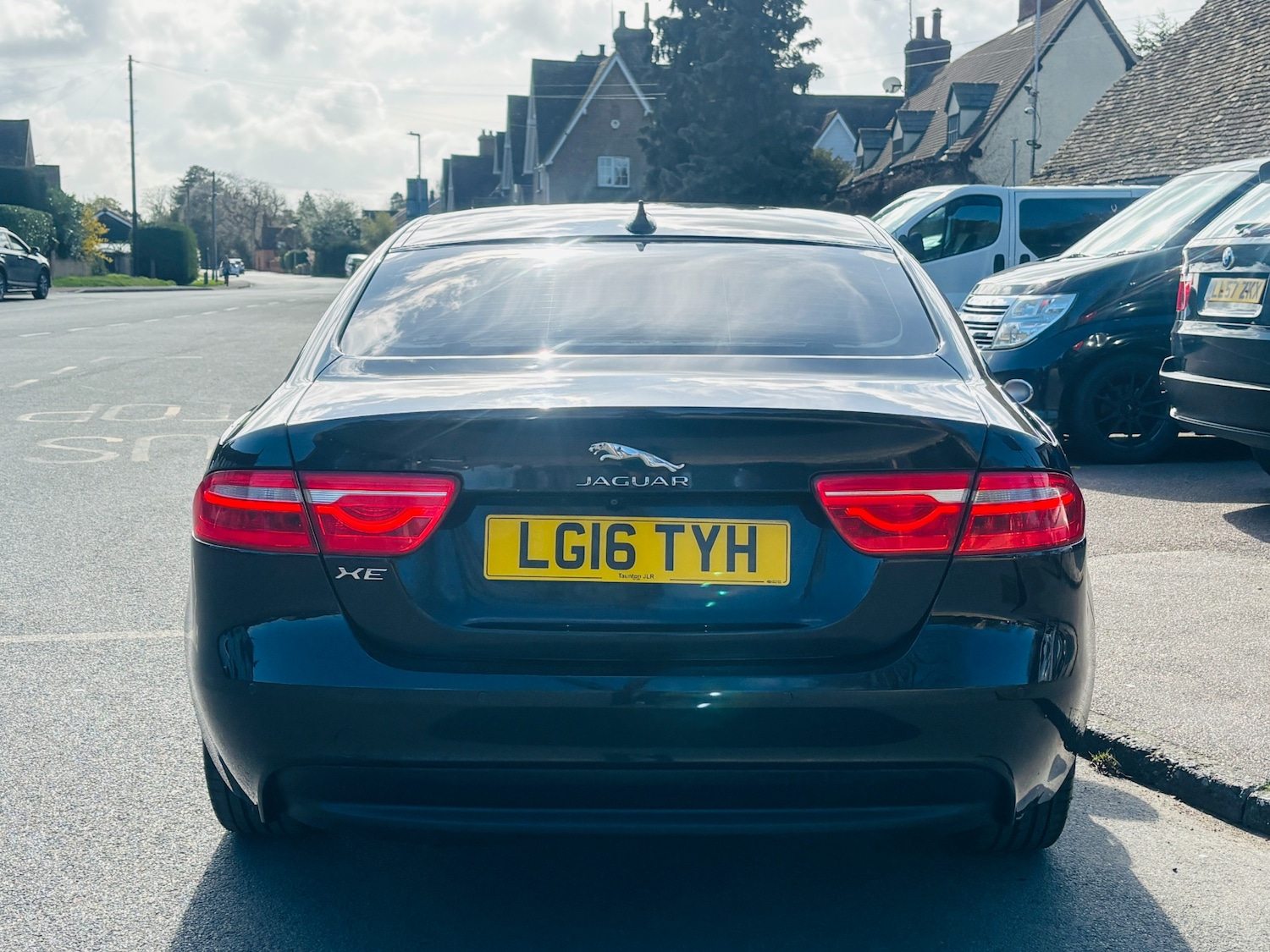 Used Jaguar XE 2016 for sale - 77896591: Photo 6