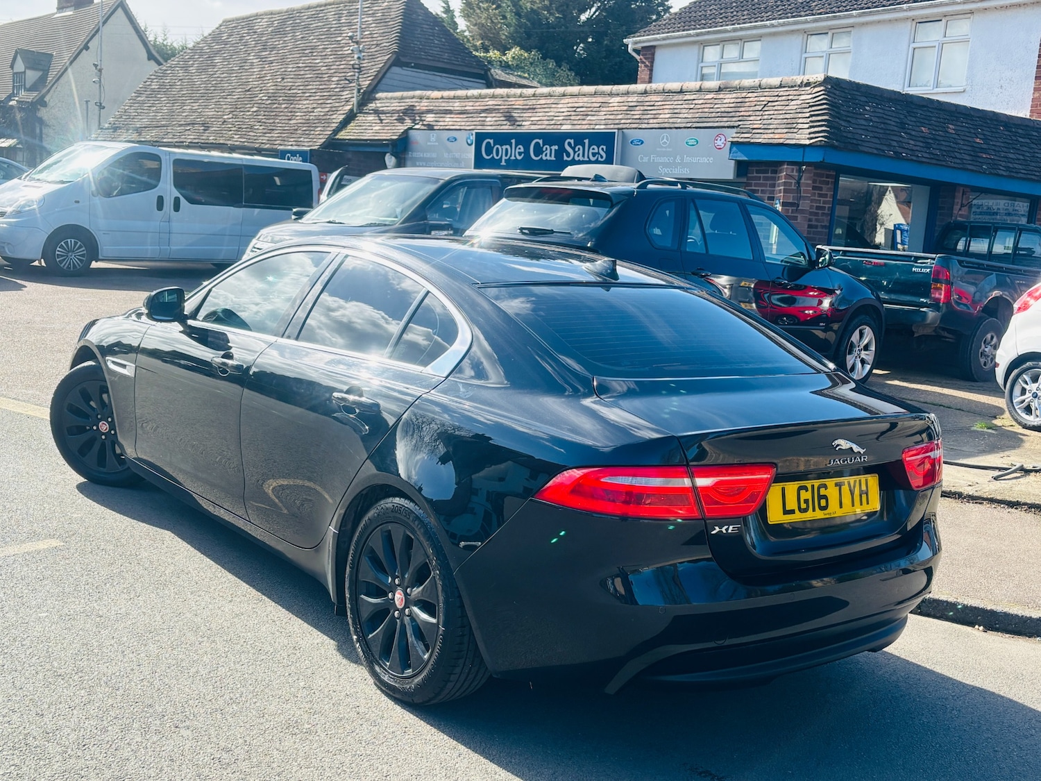 Used Jaguar XE 2016 for sale - 77896591: Photo 7