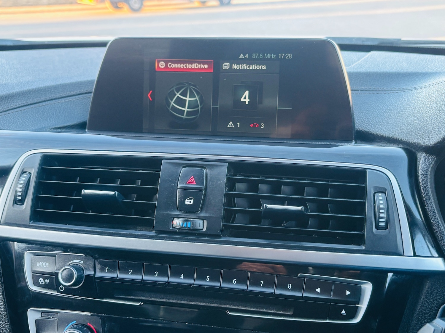 Used BMW 3 Series 2017 for sale - 77946681: Photo 18