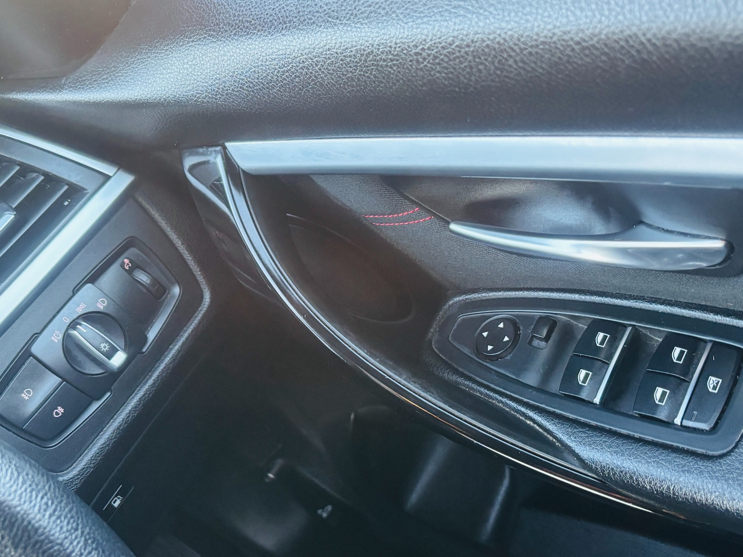 Used BMW 3 Series 2017 for sale - 77946681: Photo 19