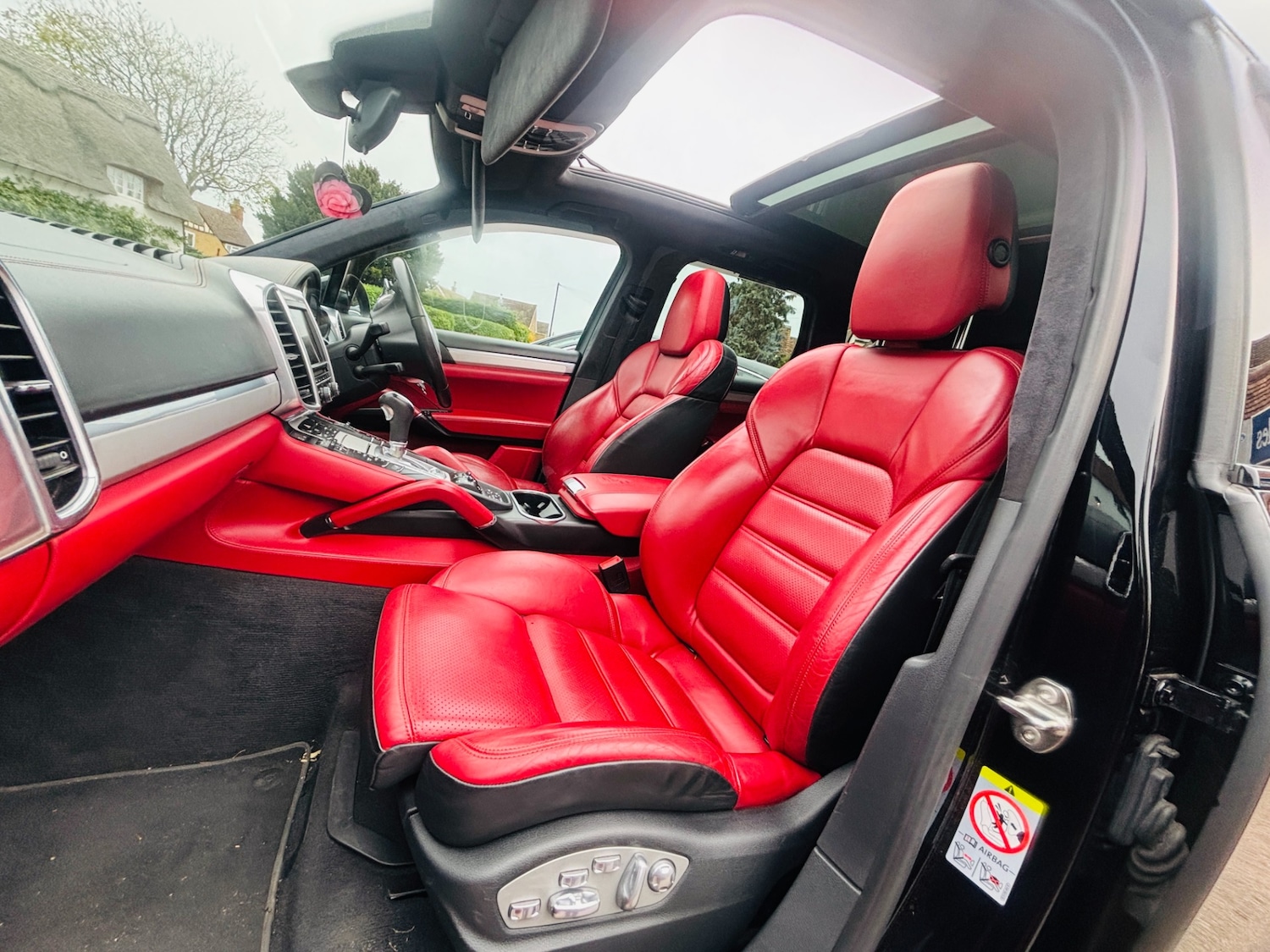 Used Porsche Cayenne 2014 for sale - 76316436: Photo 10