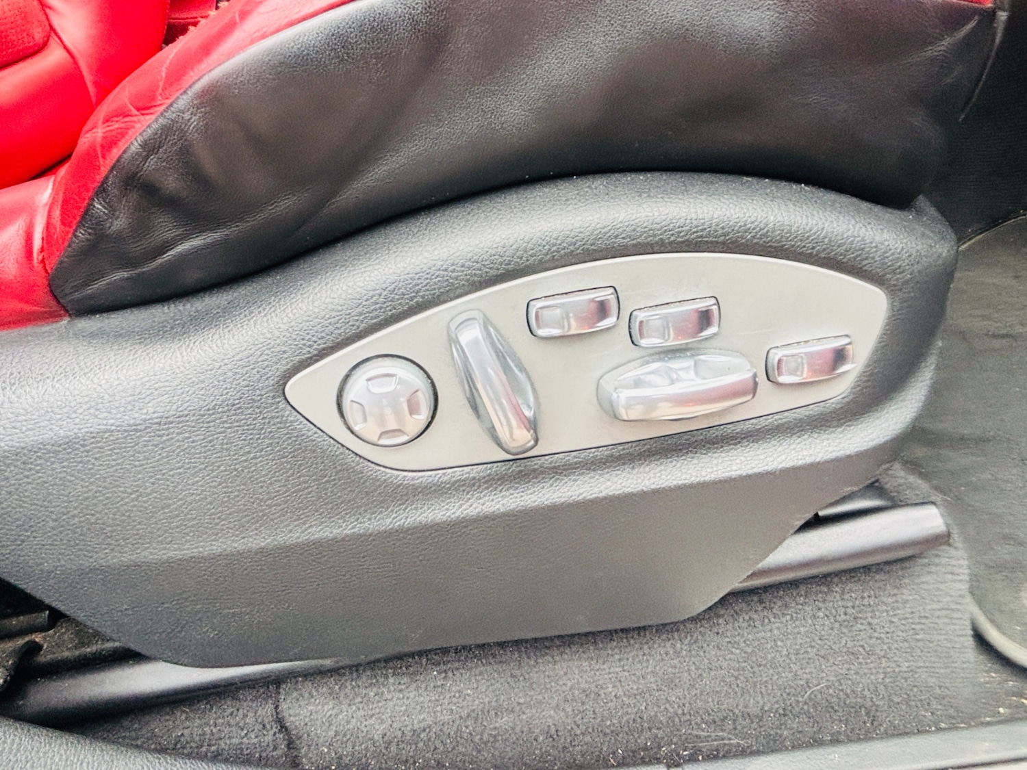 Used Porsche Cayenne 2014 for sale - 76316436: Photo 27