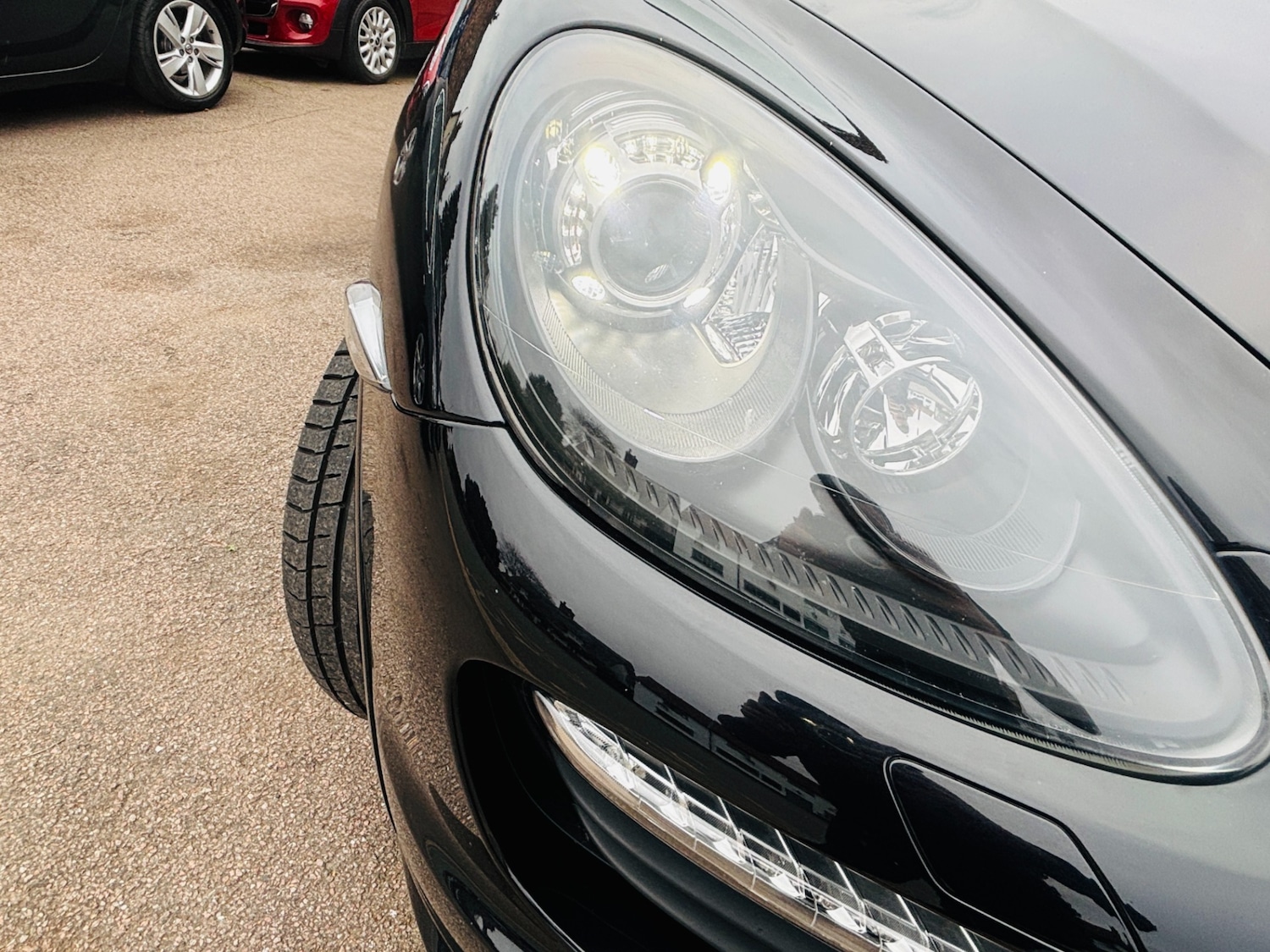Used Porsche Cayenne 2014 for sale - 76316436: Photo 28