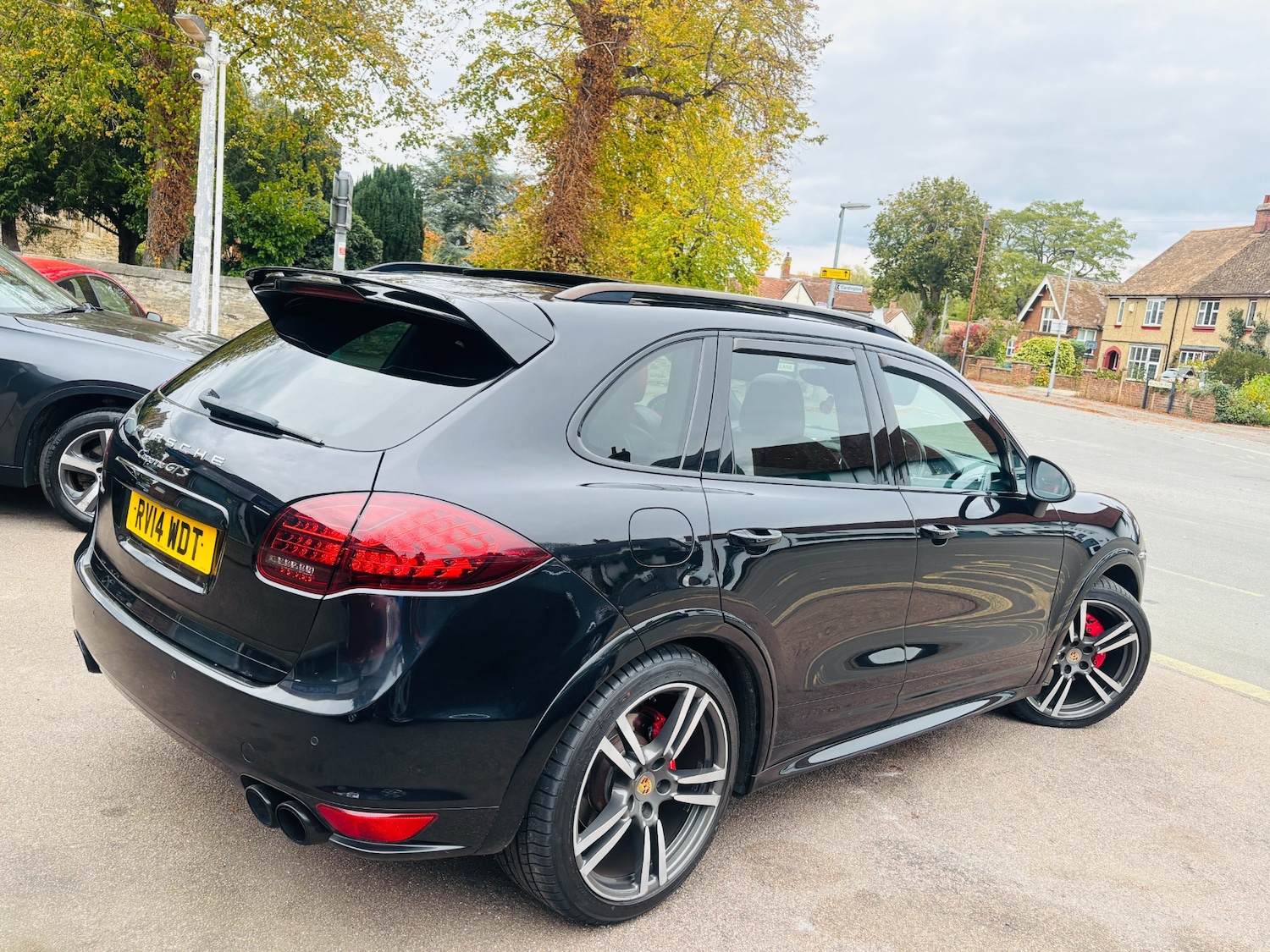 Used Porsche Cayenne 2014 for sale - 76316436: Photo 4