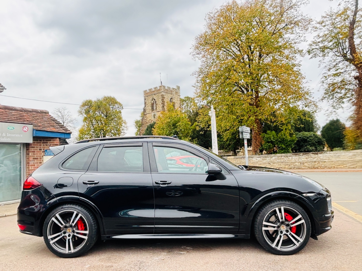 Used Porsche Cayenne 2014 for sale - 76316436: Photo 5