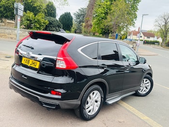 Used Honda CR-V 2018 for sale - 78250669: Photo