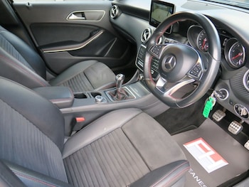 Used Mercedes-Benz A-Class 2016 for sale - 75897162: Photo
