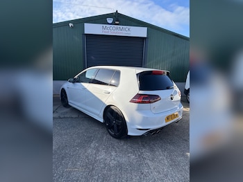 Used Volkswagen Golf 2016 for sale - 76095465: Photo