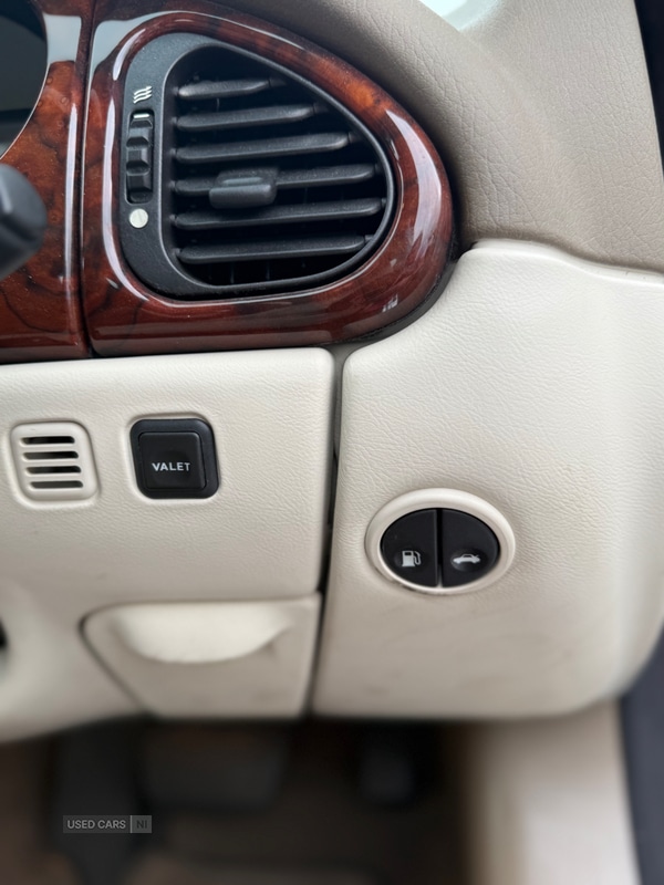 Used Jaguar XK8 1998 for sale - 76338133: Photo 20