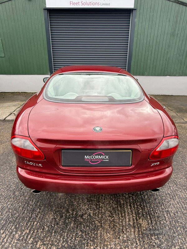 Used Jaguar XK8 1998 for sale - 76338133: Photo 5