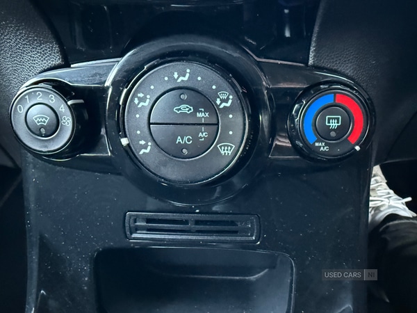 Used Ford Fiesta 2015 for sale - 76702707: Photo 10