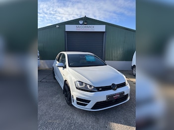 Used Volkswagen Golf 2016 for sale - 76474277: Photo