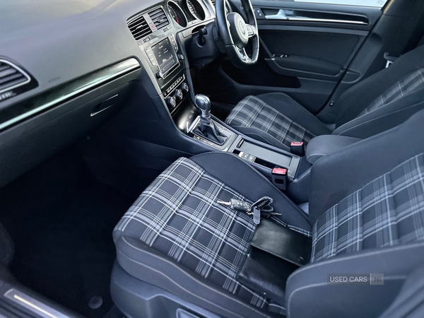 Used Volkswagen Golf 2016 for sale - 77359717: Photo 10