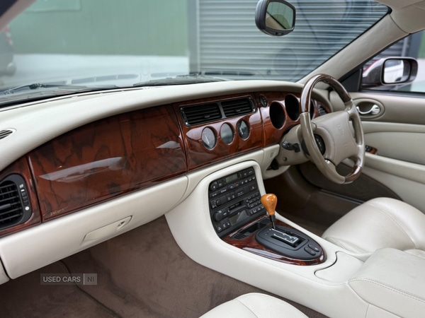 Used Jaguar XK8 1998 for sale - 76474049: Photo 10
