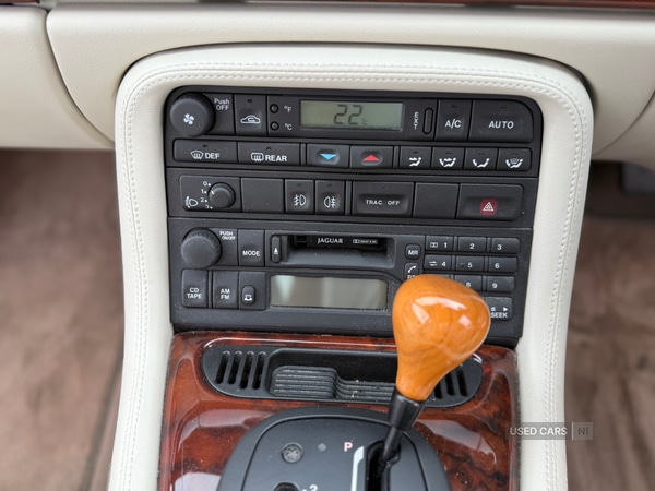 Used Jaguar XK8 1998 for sale - 76474049: Photo 12