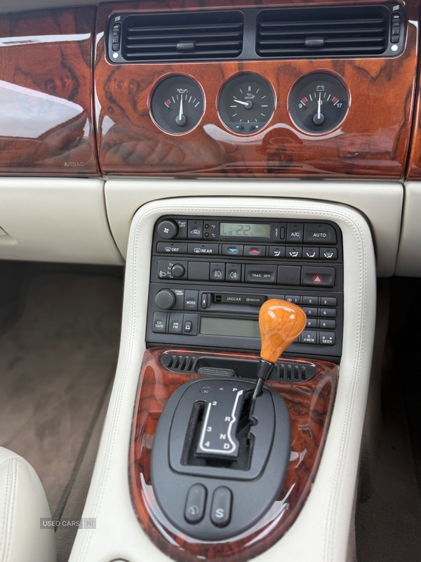 Used Jaguar XK8 1998 for sale - 76474049: Photo 21