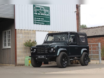 Used Land Rover Defender 1998 for sale - 79272551: Photo