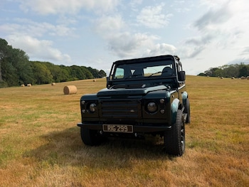 Used Land Rover Defender 1998 for sale - 79272551: Photo