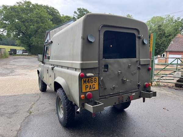 Used Land Rover Defender 110 1995 for sale - 75252764: Photo 5
