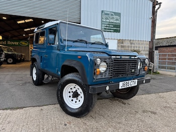 Used Land Rover Defender 90 1991 for sale - 76556769: Photo