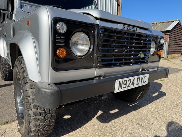 Used Land Rover Defender 90 1996 for sale - 76181525: Photo 10