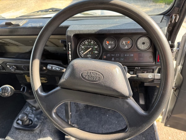 Used Land Rover Defender 90 1996 for sale - 76181525: Photo 12