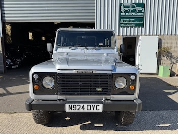 Used Land Rover Defender 90 1996 for sale - 76181525: Photo 3