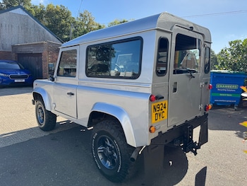 Used Land Rover Defender 90 1996 for sale - 76181525: Photo 4