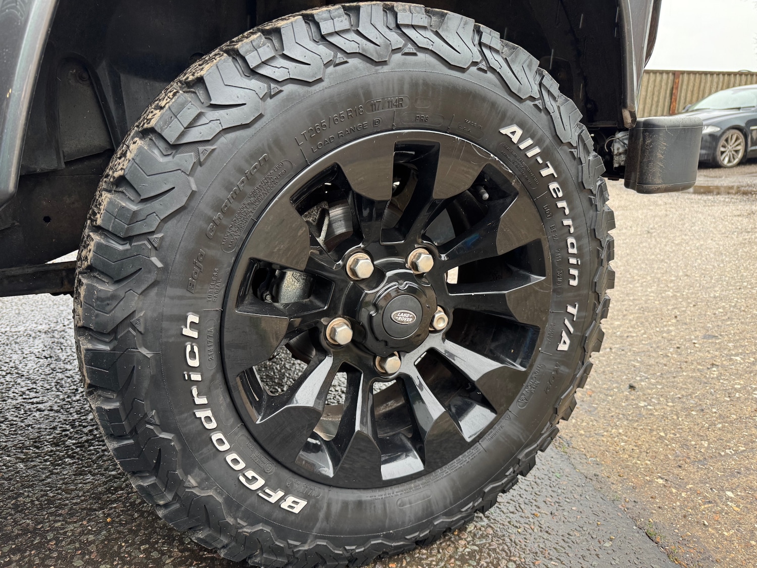 Used Land Rover Defender 90 2005 for sale - 77420504: Photo 11