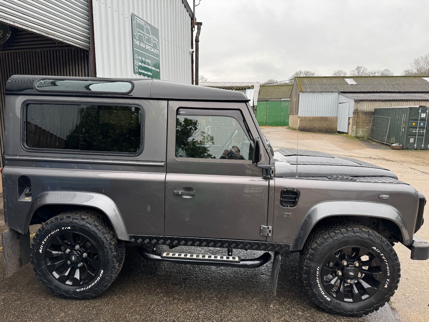 Used Land Rover Defender 90 2005 for sale - 77420504: Photo 5