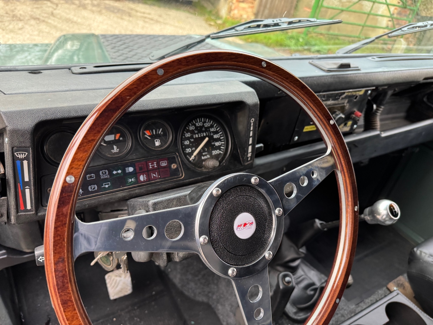 Used Land Rover Defender 110 1989 for sale - 76599983: Photo 19