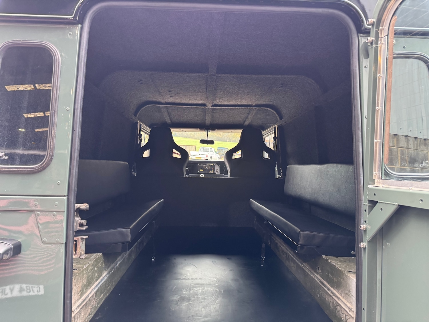 Used Land Rover Defender 110 1989 for sale - 76599983: Photo 23