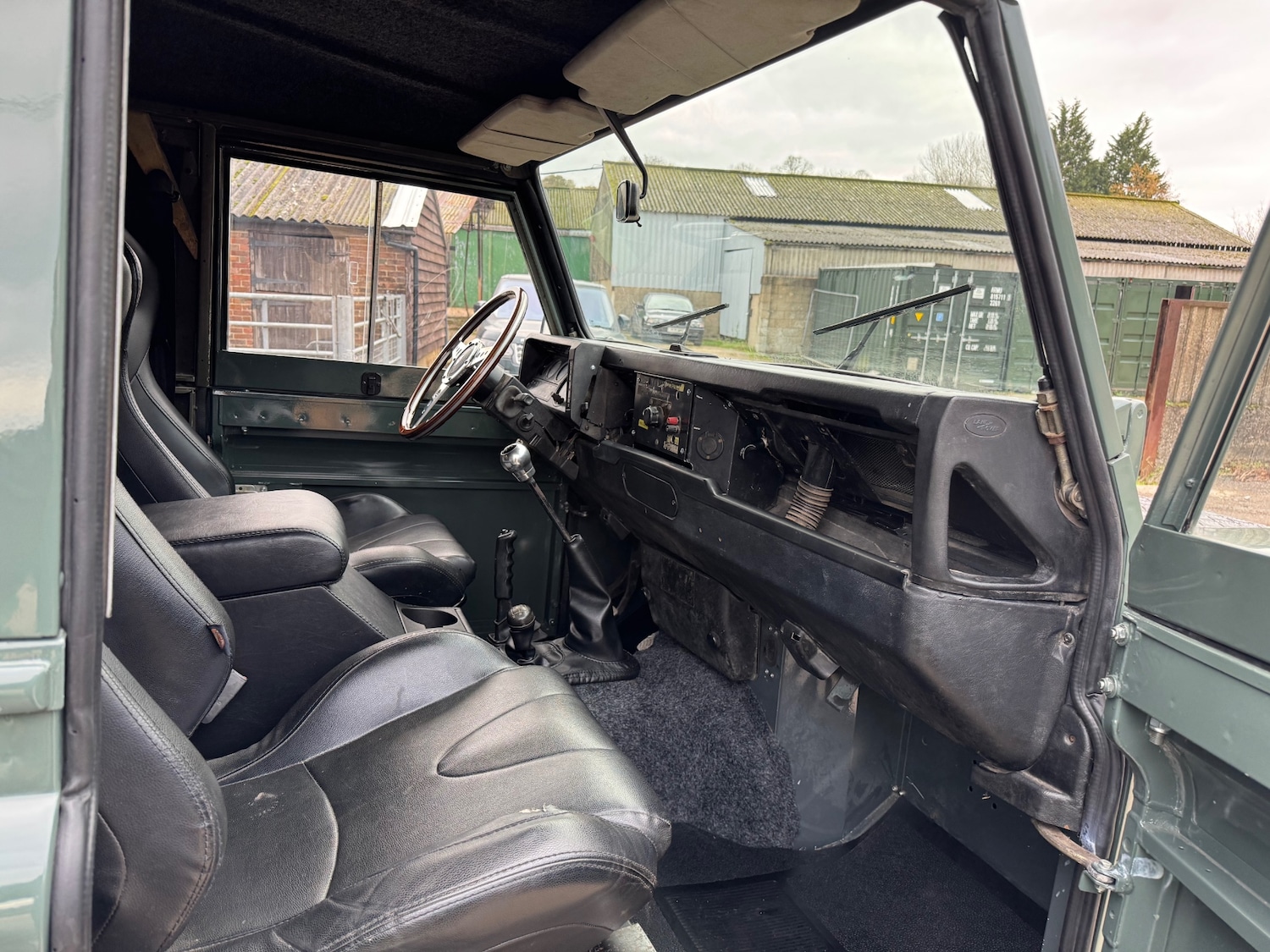 Used Land Rover Defender 110 1989 for sale - 76599983: Photo 24