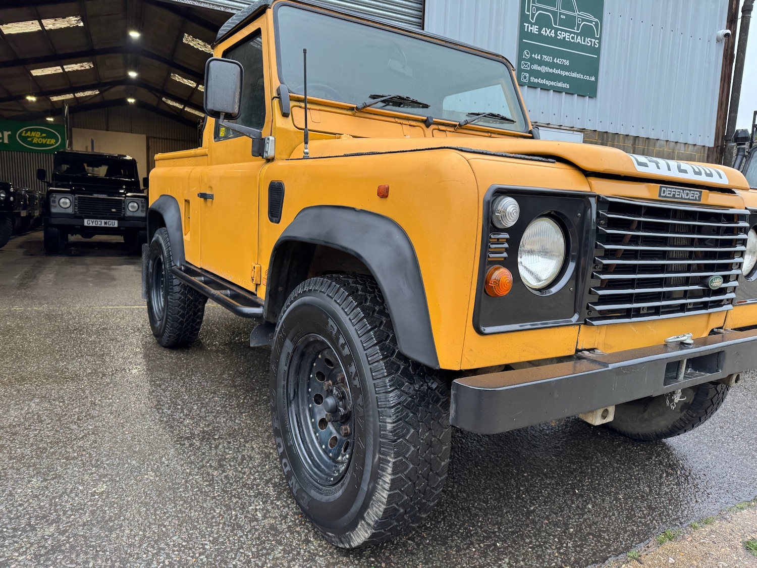 Used Land Rover Defender 90 1994 for sale - 77450062: Photo 11