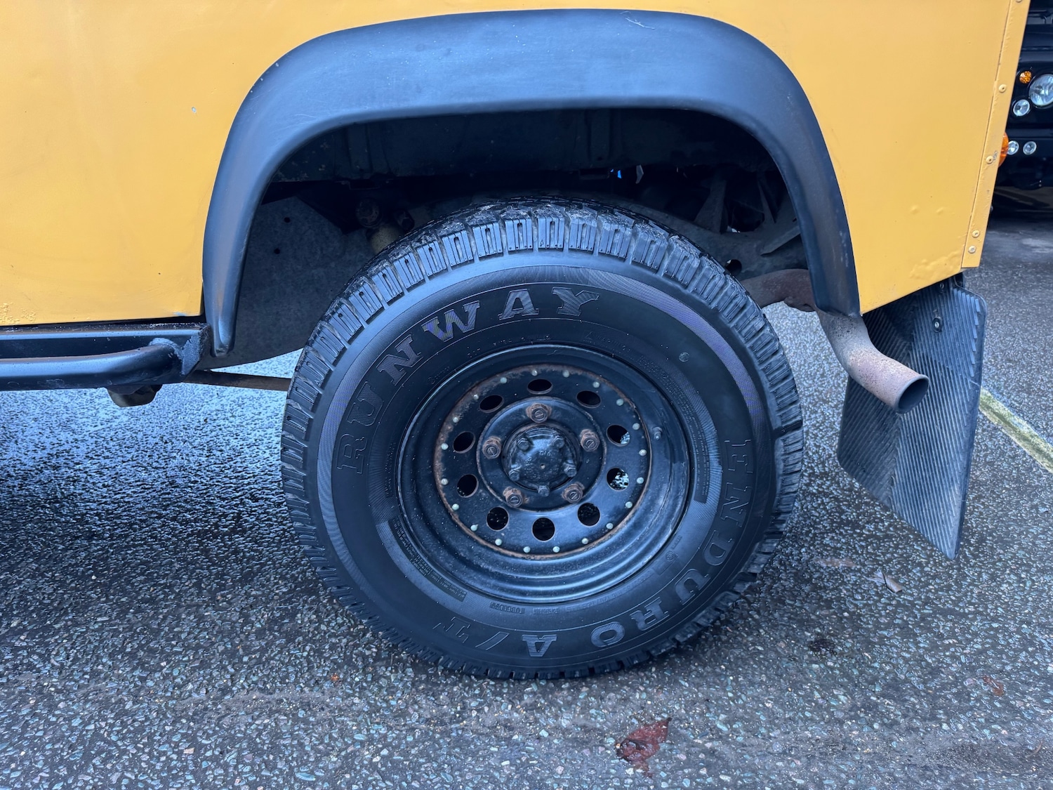 Used Land Rover Defender 90 1994 for sale - 77450062: Photo 12