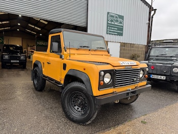 Used Land Rover Defender 90 1994 for sale - 77450062: Photo