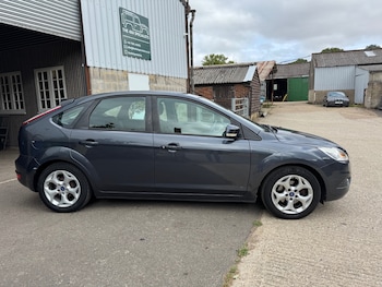 Used Ford Focus 2011 for sale - 75640058: Photo