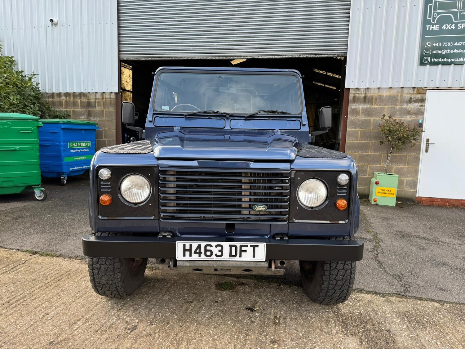 Used Land Rover Defender 90 1991 for sale - 77298632: Photo 2