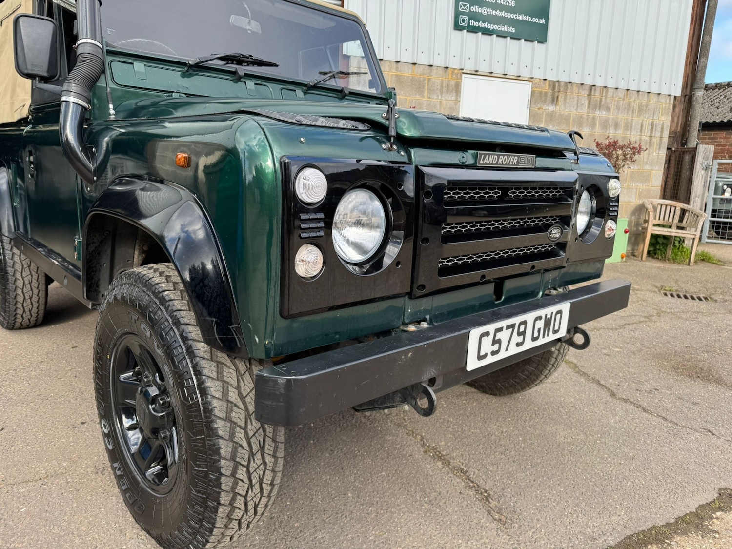 Used Land Rover Defender 90 1986 for sale - 78108824: Photo 3