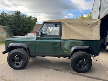 Used Land Rover Defender 90 1986 for sale - 78108824: Photo