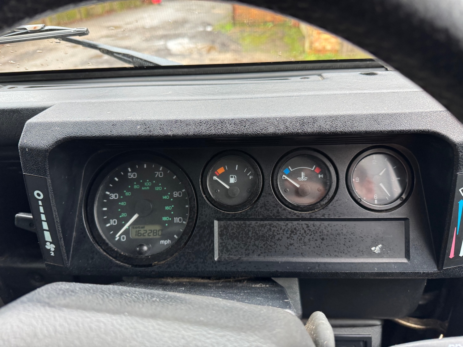 Used Land Rover Defender 110 2003 for sale - 77452783: Photo 14