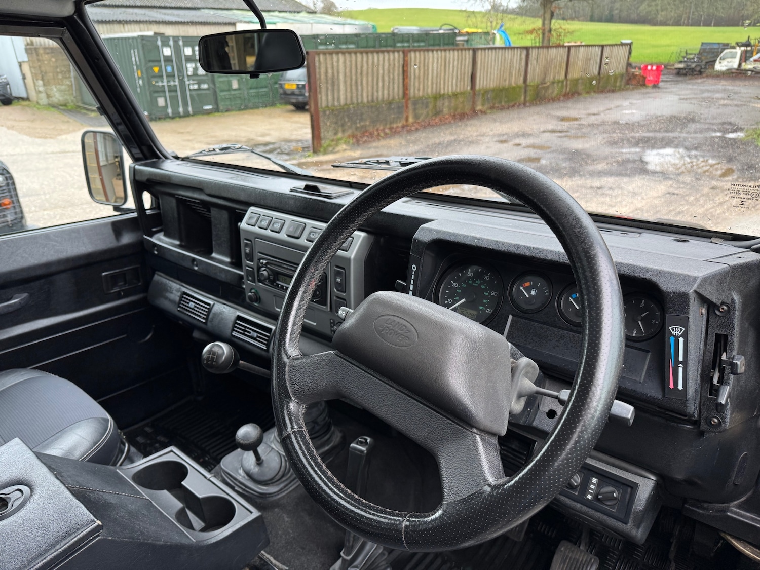 Used Land Rover Defender 110 2003 for sale - 77452783: Photo 18