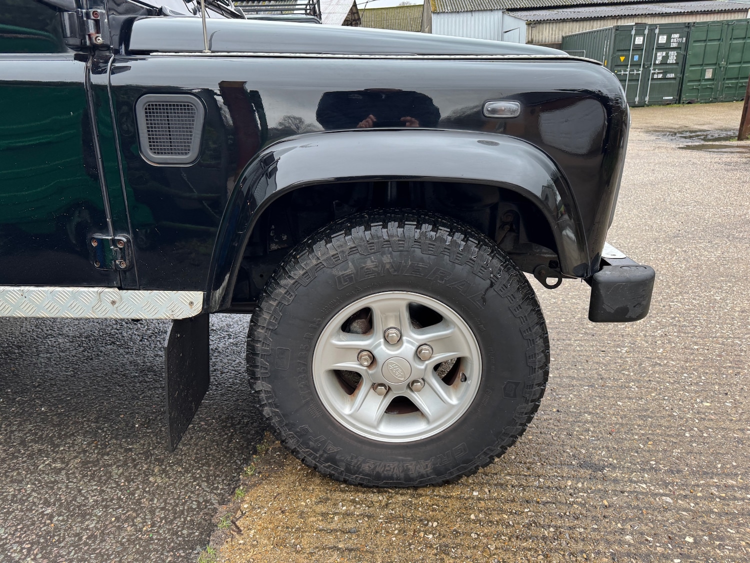 Used Land Rover Defender 110 2003 for sale - 77452783: Photo 6