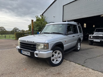 Land Rover Discovery 2 feature image 2